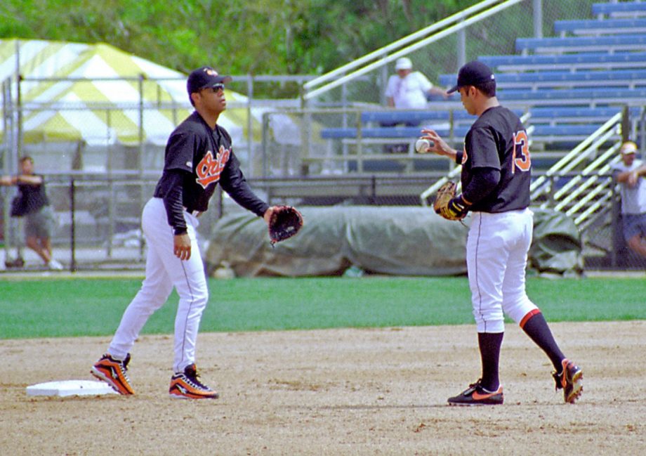 Roberto Alomar and Ozzie Guillen