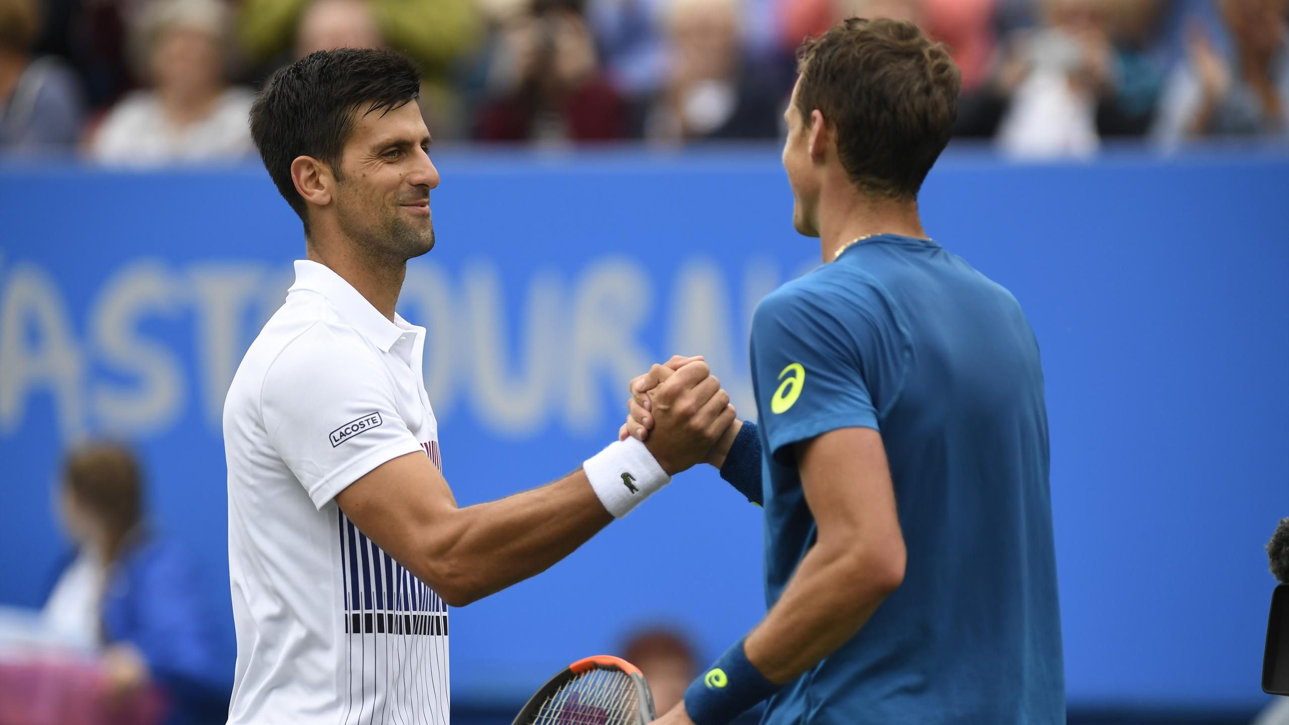 Djokovic and Medvedev comment on the organisers' decision to postpone ...