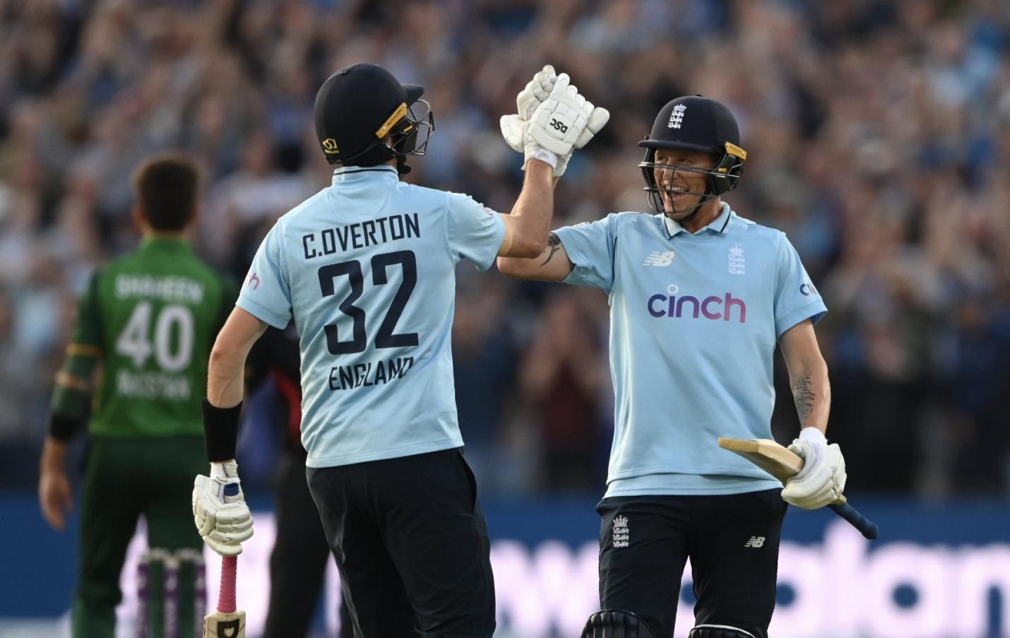 England sweeps Pakistan after a record chase in the final ODI at Edgbaston