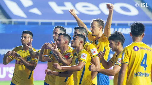 Kerala Blasters keep semi-final hopes alive by beating Chennaiyin 3-0 in Southern Derby