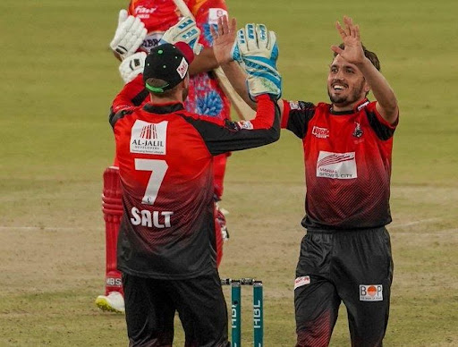 Zaman’s last over heroics takes Qalandars to a remarkable victory over United