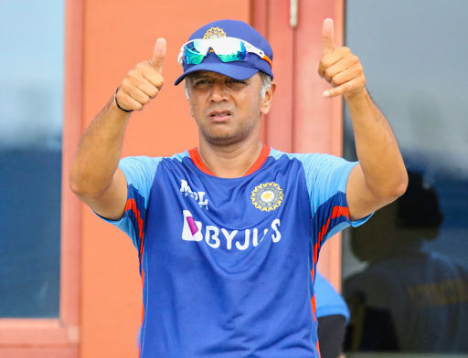 Rahul Dravid doubtful for Asia Cup 2022 after testing Covid-19 positive ￼