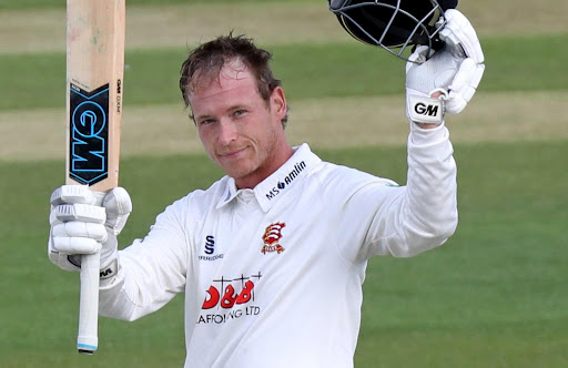 Essex hitters pile on the misery for the hosts as Wes Agar impresses on his Kent debut